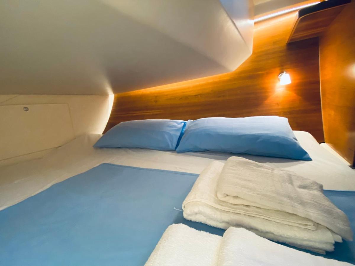 Boat And Breakfast Hotel Palermo Exterior foto